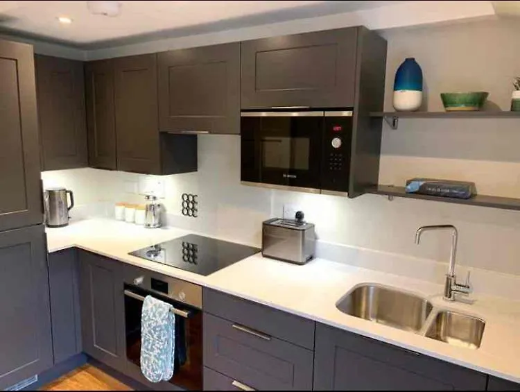 Stunning & Spacious City Centre Flat Bath